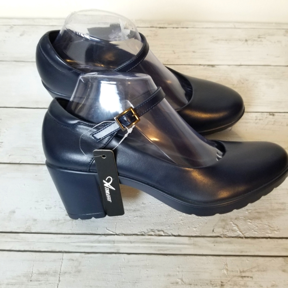 Athlefit Navy Chunky Mary Jane Block Heel Round Toe Pumps NWOT